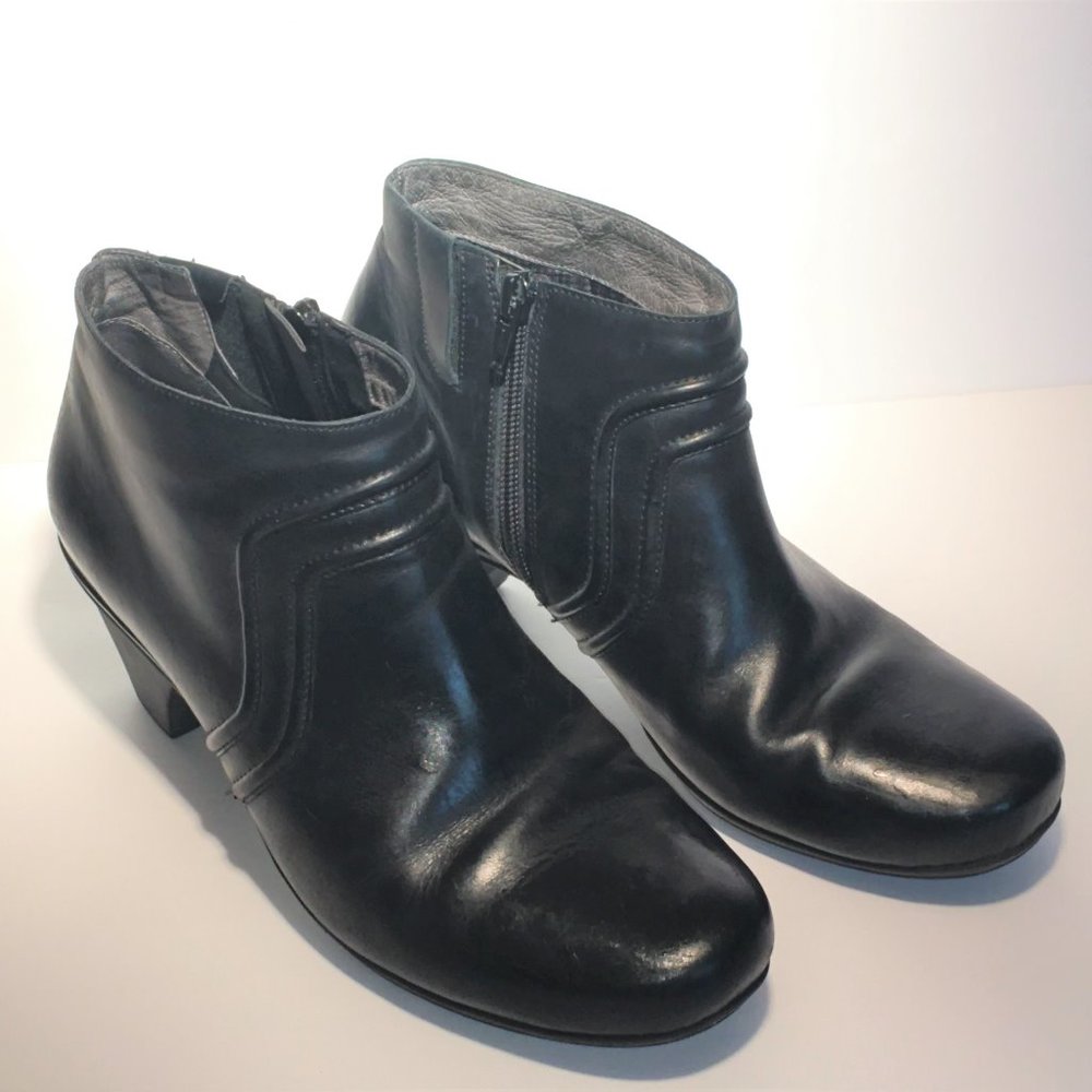 Abeo women's bootie